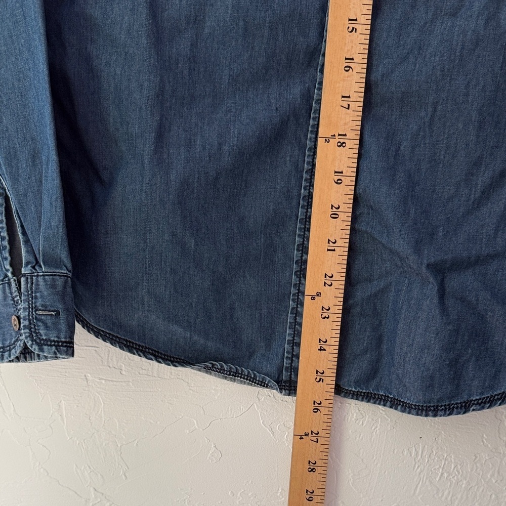 Banana Republic Soft Wash Denim Shirt size M - Picture 5 of 7